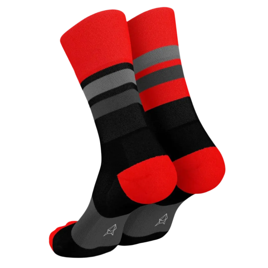 Incylence - Ultralight Tracks Long Sock - Black Inferno